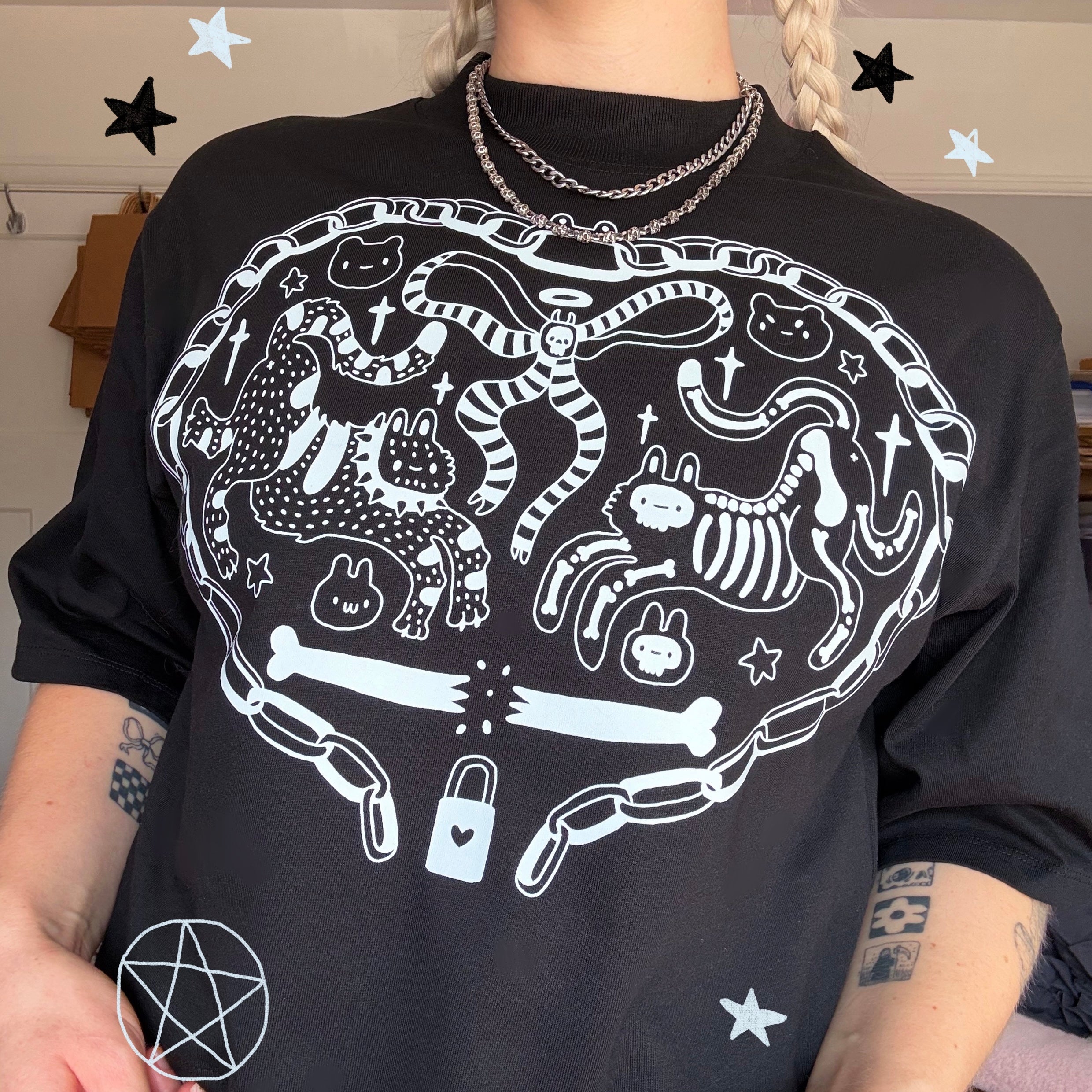 Love Locket Boxy T-shirt (made 2 order)
